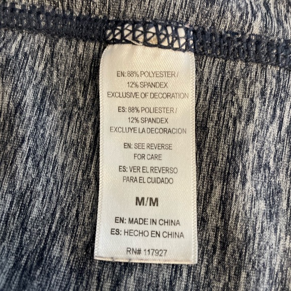 Reebok Hooded Training Top - Size M - Picture 9 of 9